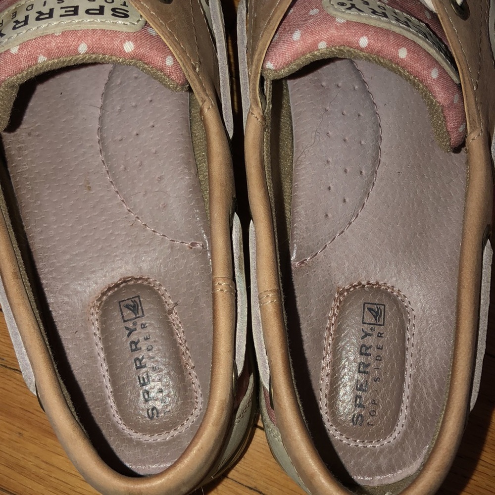 Sperry Top-Siders Pink pattern with white Polka Dots on Tan Leather - Picture 9 of 10